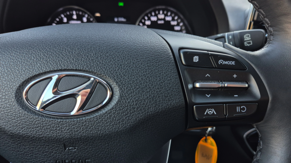 HYUNDAI i30 i30 1.0 T-GDI Smart