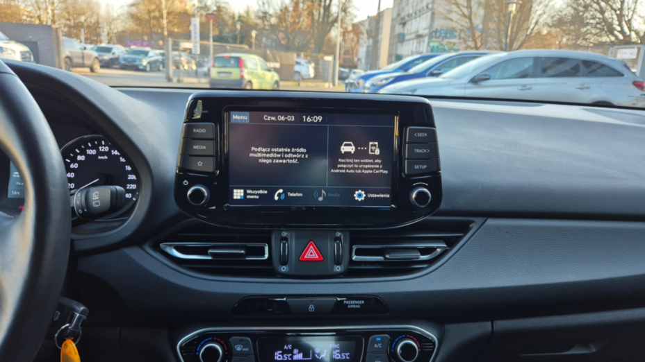 HYUNDAI i30 i30 1.0 T-GDI Smart