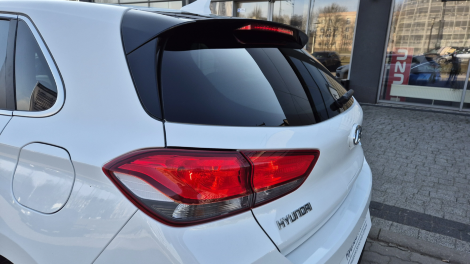 HYUNDAI i30 i30 1.0 T-GDI Smart