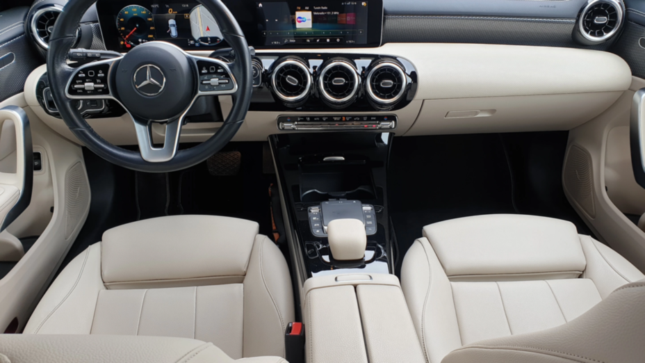 MERCEDES-BENZ CLA CLA 250 Progressive 7G-DCT