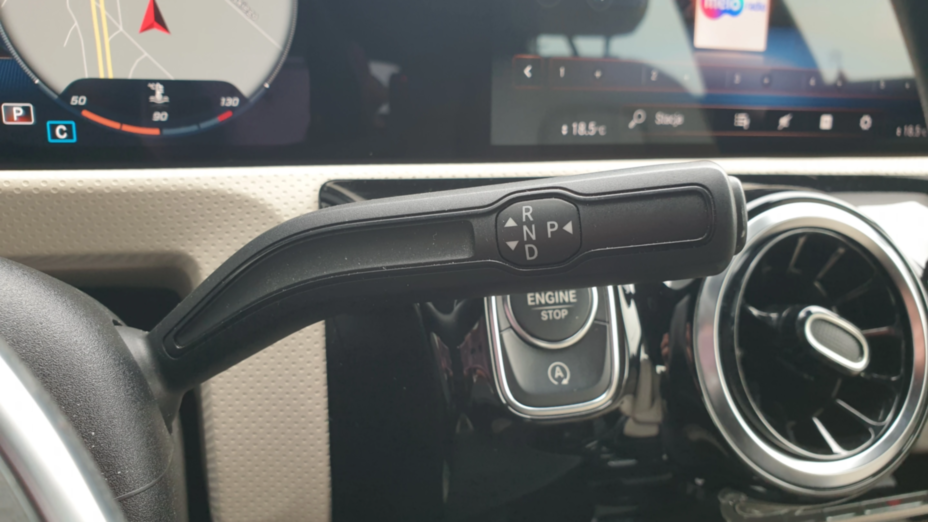 MERCEDES-BENZ CLA CLA 250 Progressive 7G-DCT