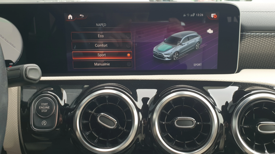 MERCEDES-BENZ CLA CLA 250 Progressive 7G-DCT