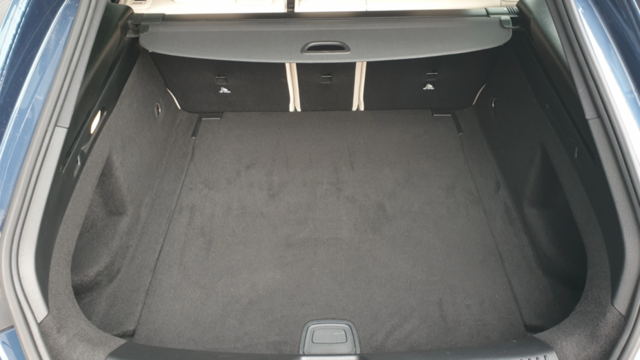 MERCEDES-BENZ CLA CLA 250 Progressive 7G-DCT