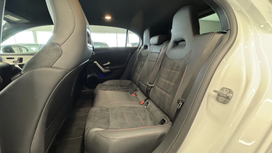 MERCEDES-BENZ A Klasa A 200 AMG Line 7G-DCT