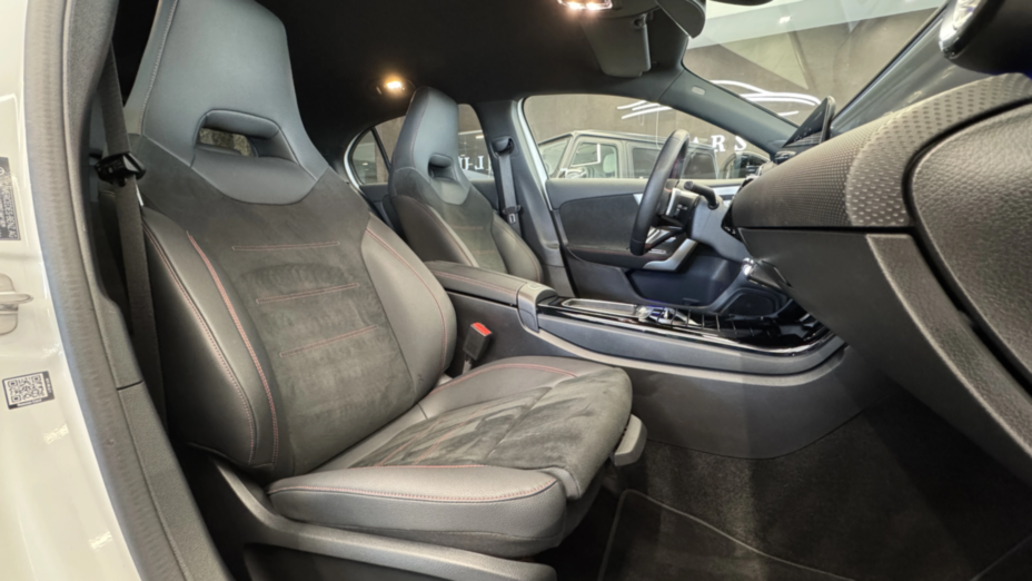 MERCEDES-BENZ A Klasa A 200 AMG Line 7G-DCT