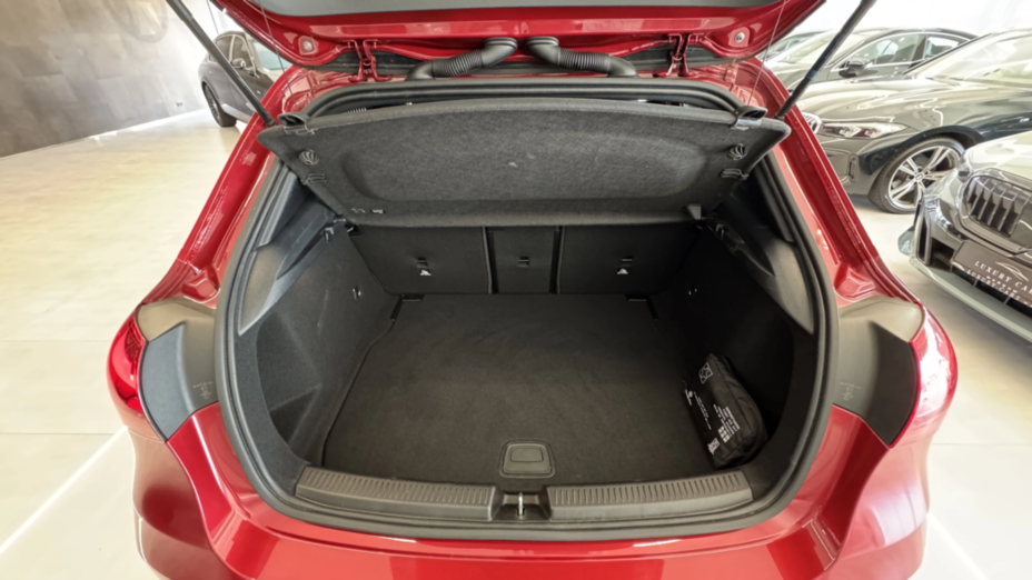 MERCEDES-BENZ A Klasa A 200 AMG Line 7G-DCT