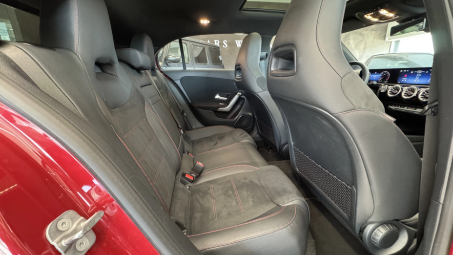 MERCEDES-BENZ A Klasa A 200 AMG Line 7G-DCT