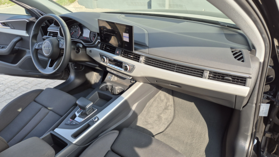 AUDI A4 A4 40 TFSI mHEV Advanced S tronic