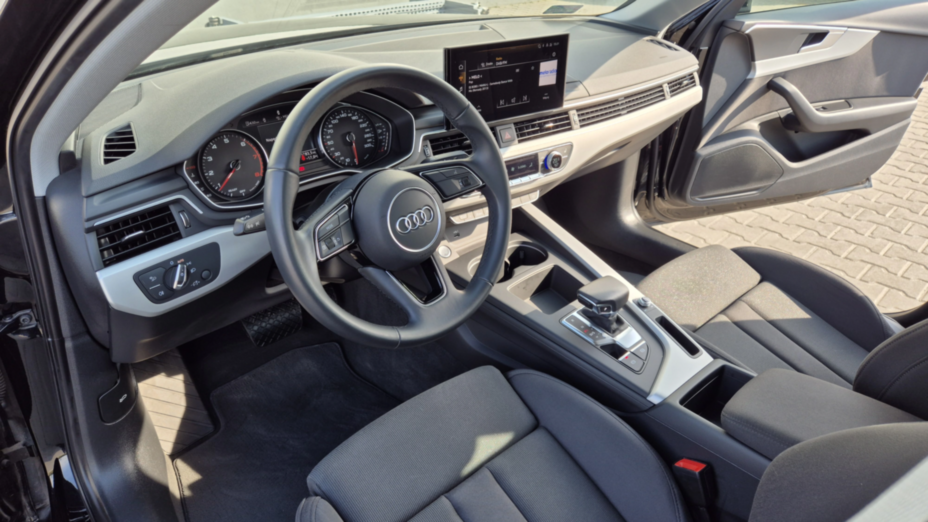 AUDI A4 A4 40 TFSI mHEV Advanced S tronic