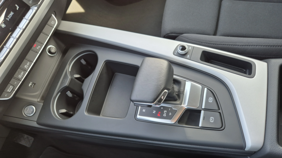 AUDI A4 A4 40 TFSI mHEV Advanced S tronic