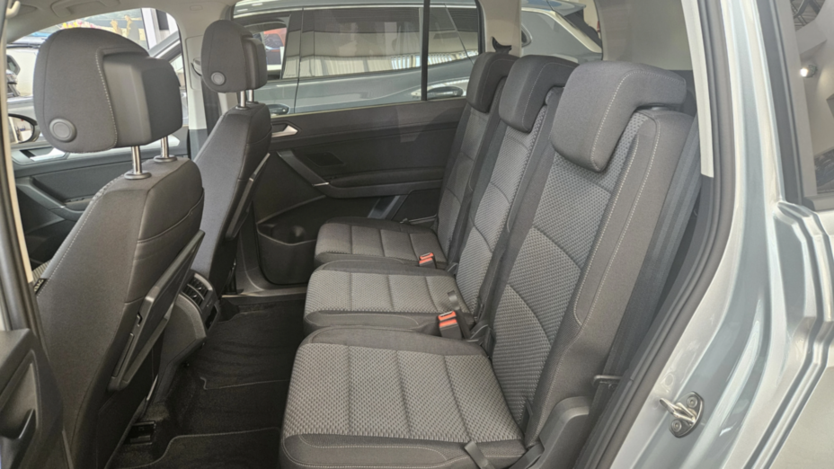 VOLKSWAGEN Touran Touran 1.5 TSI EVO Comfortline Plus DSG Nowy