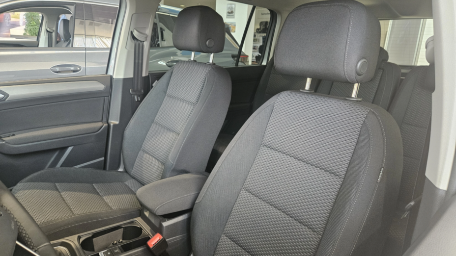 VOLKSWAGEN Touran Touran 1.5 TSI EVO Comfortline Plus DSG Nowy