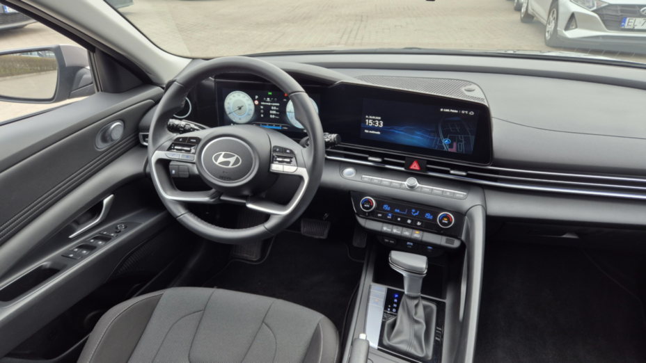 HYUNDAI Elantra Elantra 1.6 Modern CVT