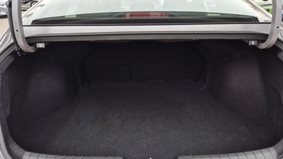 HYUNDAI Elantra Elantra 1.6 Modern CVT
