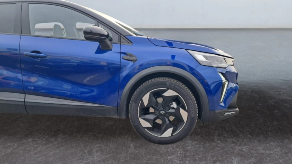 RENAULT Captur Captur 1.3 TCe mHEV Techno EDC