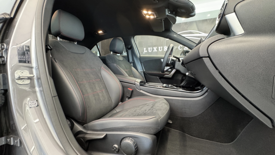 MERCEDES-BENZ A Klasa A 200 AMG Line 7G-DCT