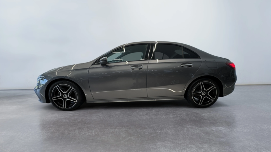 MERCEDES-BENZ A Klasa A 200 AMG Line 7G-DCT