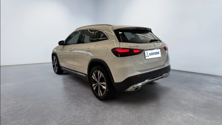 MERCEDES-BENZ GLA GLA 180 d Progressive