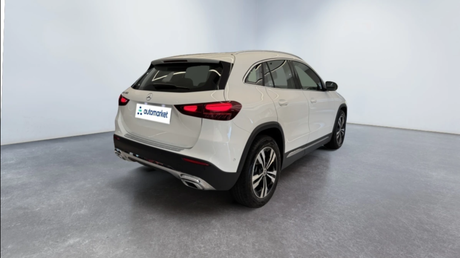 MERCEDES-BENZ GLA GLA 180 d Progressive