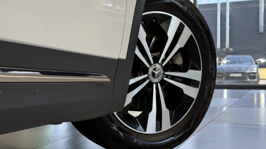 MERCEDES-BENZ GLA GLA 180 d Progressive