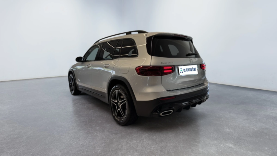MERCEDES-BENZ GLB GLB 200 AMG Line 7G-DCT