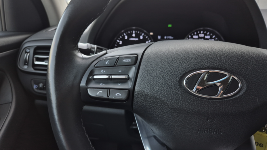 HYUNDAI i30 i30 1.5 T-GDI 48V Smart