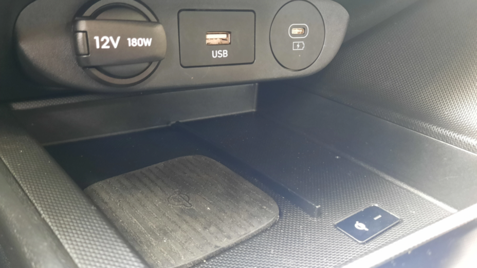 HYUNDAI Elantra Elantra 1.6 Smart CVT