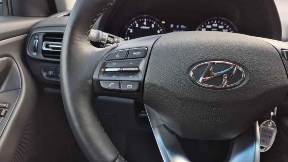 HYUNDAI i30 i30 1.5 T-GDI 48V Smart DCT