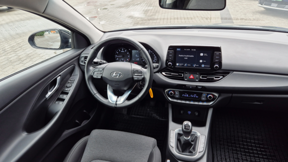 HYUNDAI i30 i30 1.5 T-GDI 48V Smart