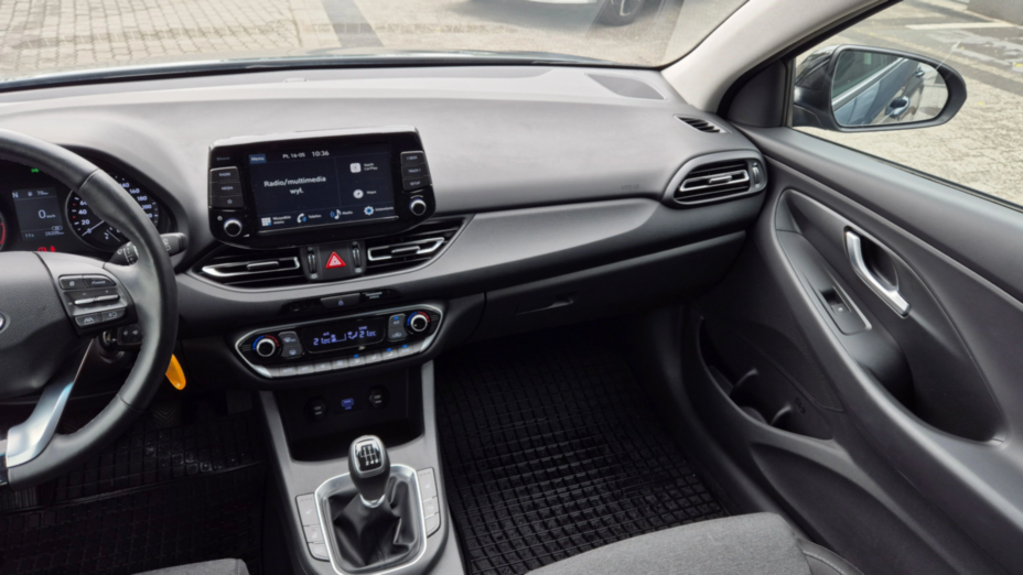 HYUNDAI i30 i30 1.5 T-GDI 48V Smart