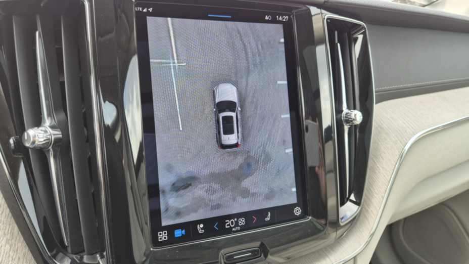VOLVO XC60 XC60 T8 Plug-In Hybrid AWD Inscription aut