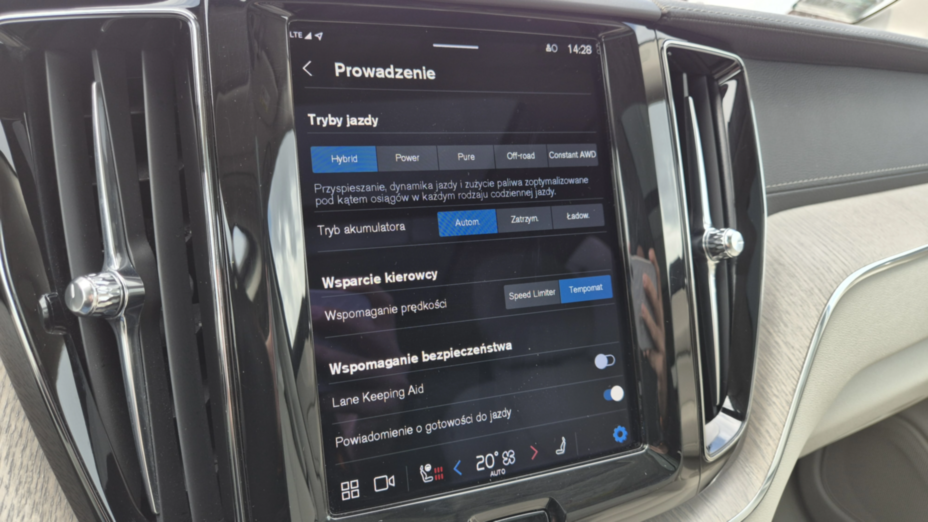 VOLVO XC60 XC60 T8 Plug-In Hybrid AWD Inscription aut
