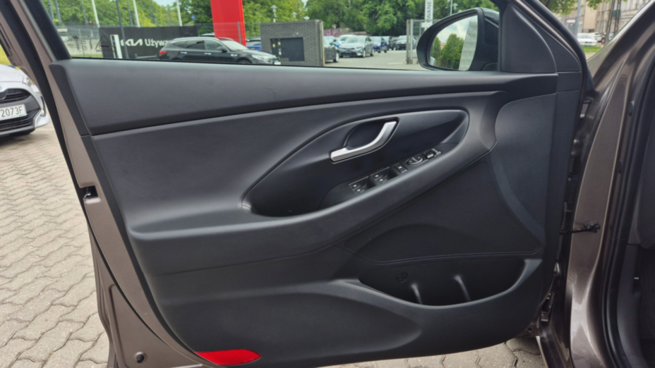 HYUNDAI i30 i30 1.0 T-GDI Smart