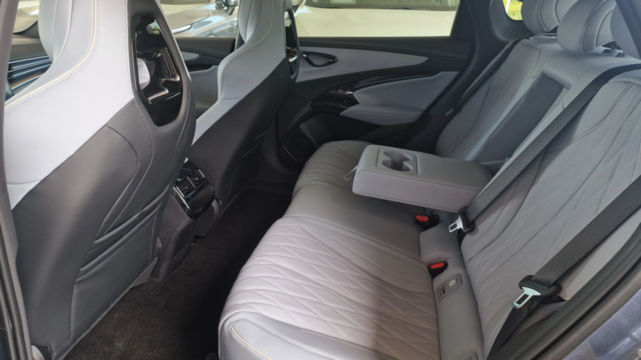 BYD Seal Seal 82.5kWh Design Nowy