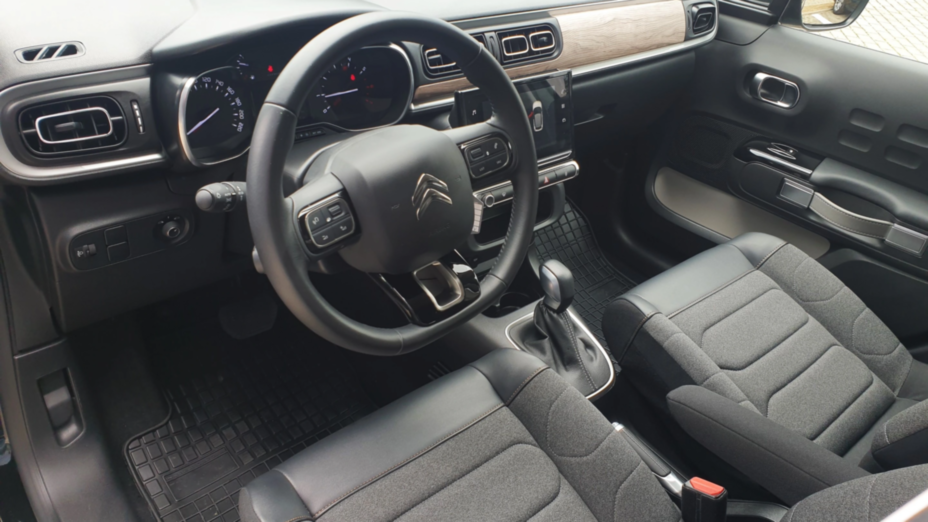 CITROEN C3 C3 1.2 PureTech Shine EAT6