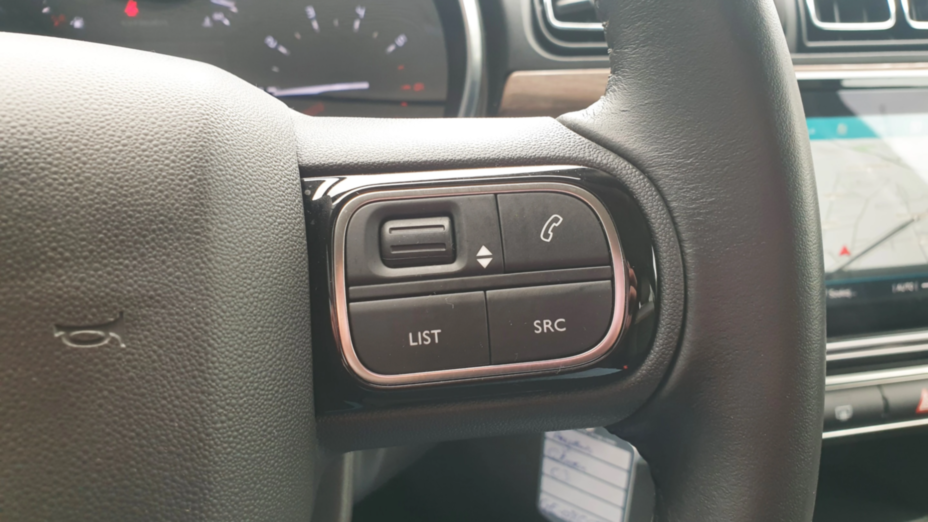 CITROEN C3 C3 1.2 PureTech Shine EAT6