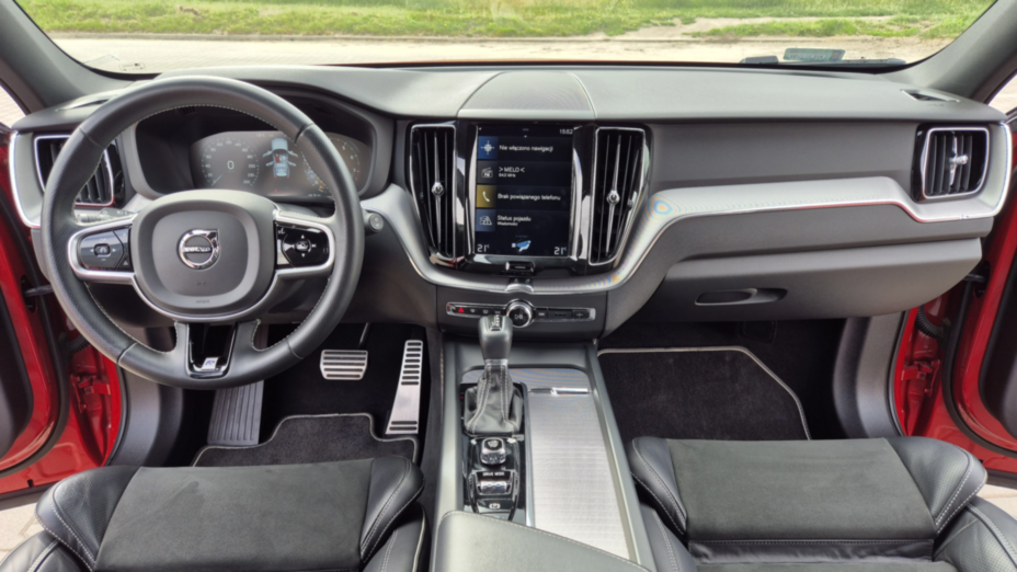 VOLVO XC60 XC60 T4 R-Design aut