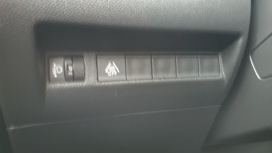 PEUGEOT 2008 2008 1.5 BlueHDi Allure Pack S&S