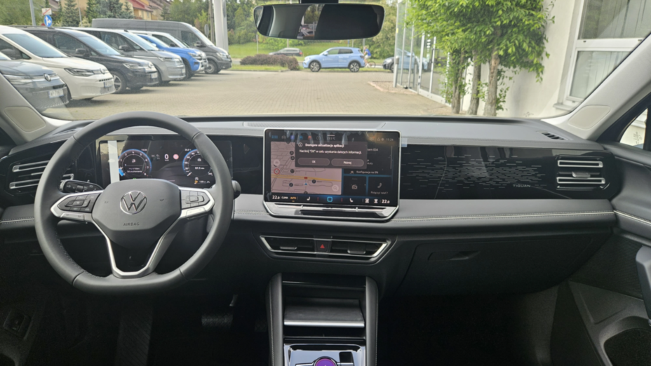 VOLKSWAGEN Tiguan Tiguan 1.5 eTSI Elegance DSG Nowy