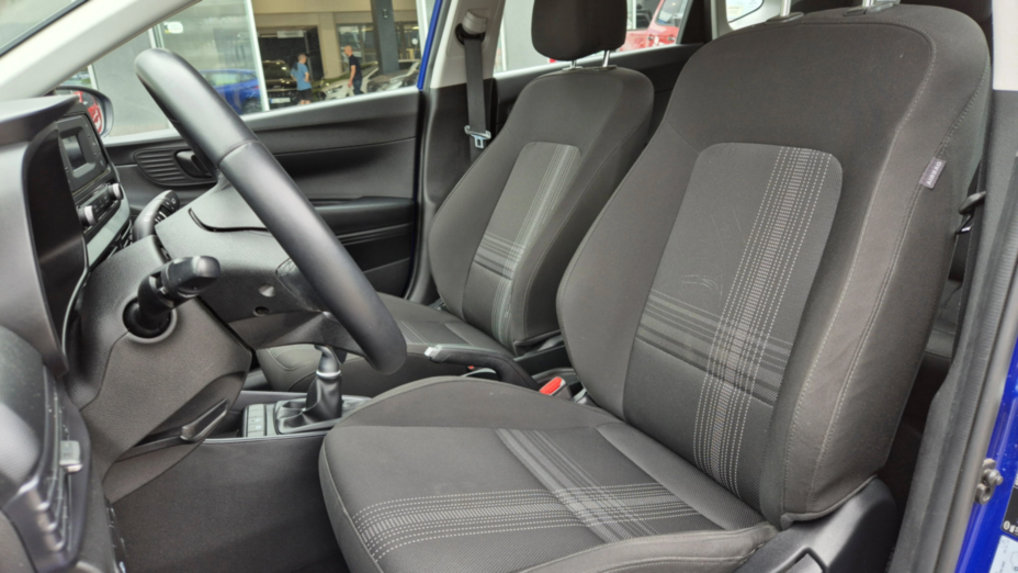 HYUNDAI i20 i20 1.2 Pure