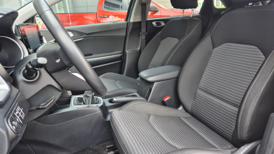 KIA Cee'd Ceed 1.5 T-GDI M
