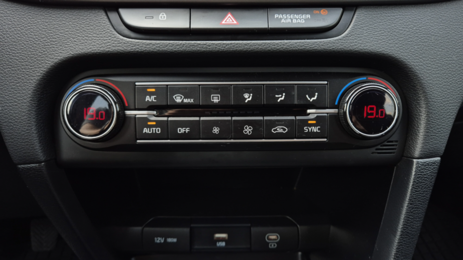 KIA Cee'd Ceed 1.5 T-GDI M