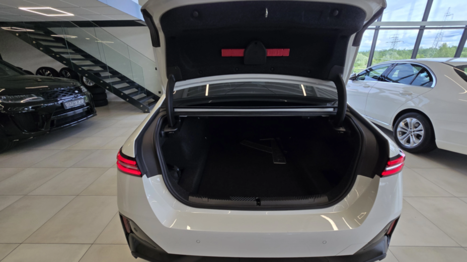 BMW Seria 5 520i mHEV M Sport aut