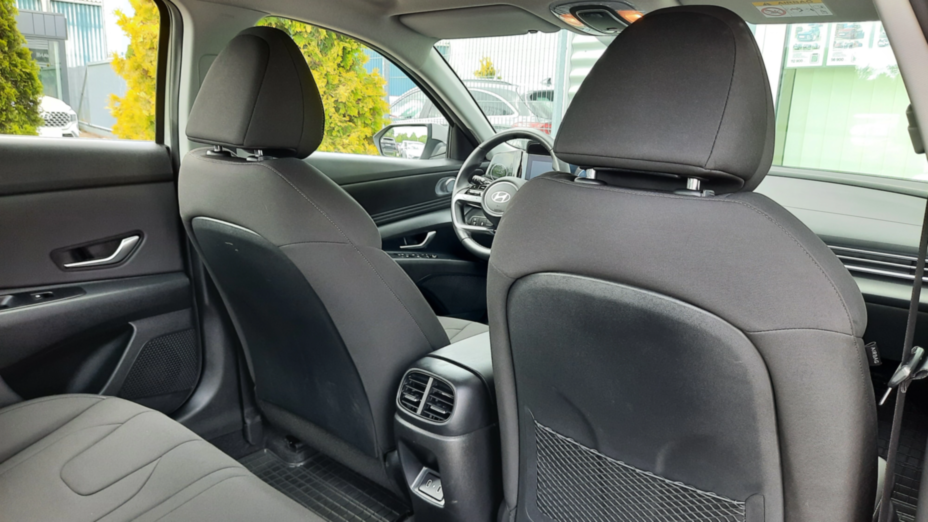HYUNDAI Elantra Elantra 1.6 Smart CVT