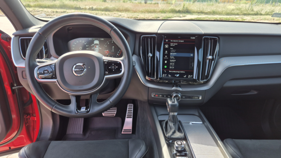 VOLVO XC60 XC60 T4 R-Design aut