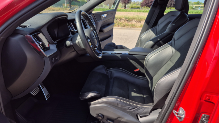 VOLVO XC60 XC60 T4 R-Design aut