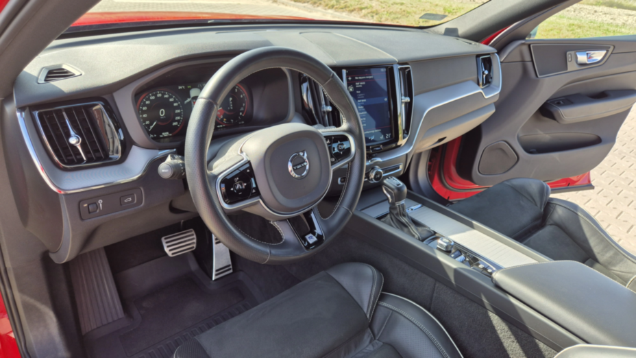 VOLVO XC60 XC60 T4 R-Design aut