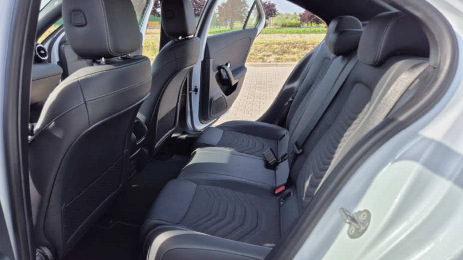 MERCEDES-BENZ A Klasa A 180 Style 7G-DCT