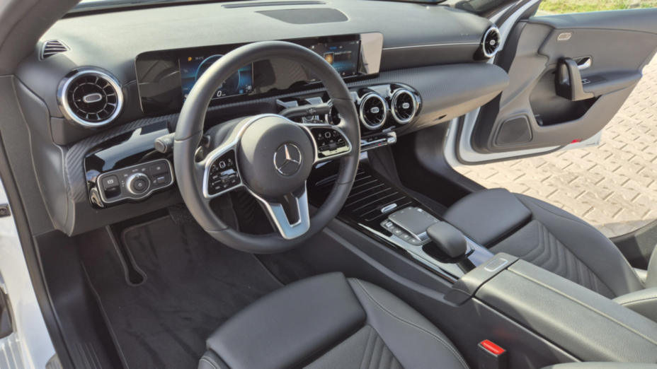 MERCEDES-BENZ A Klasa A 180 Style 7G-DCT