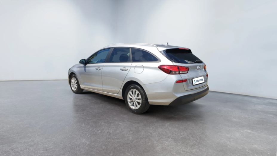 HYUNDAI i30 i30 1.5 DPI Classic +